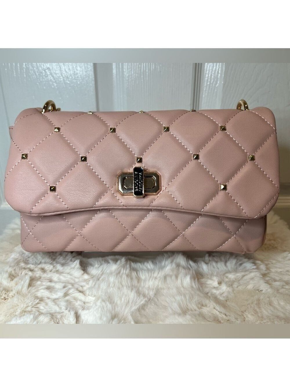 BADGLEY MISCHKA Pink Blush Diamond Quilted Bag